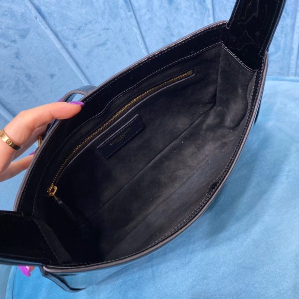 Yves Saint Laurent  Hobo Bag In Smooth Noir Online