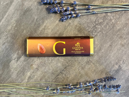 Godiva Milk Chocolate Almond Bar Hot on Sale